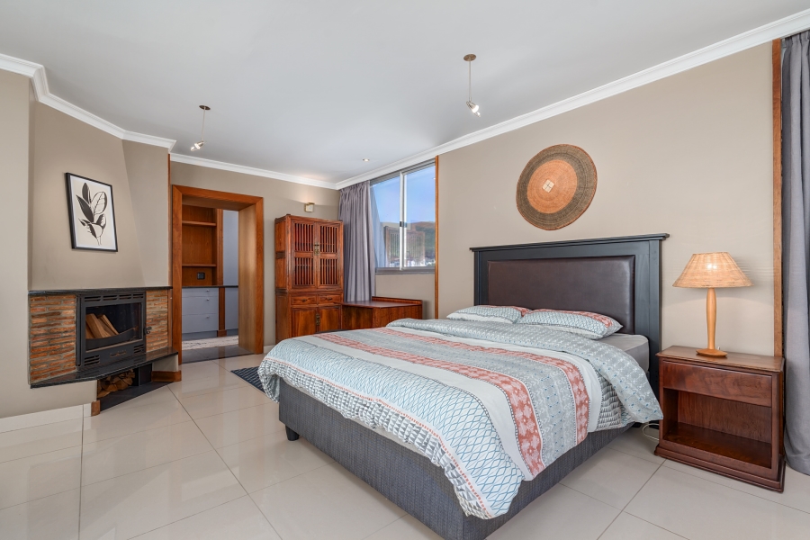 2 Bedroom Property for Sale in Bantry Bay Western Cape